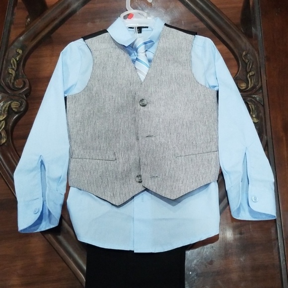 jcpenney Other - 4 Piece Suit